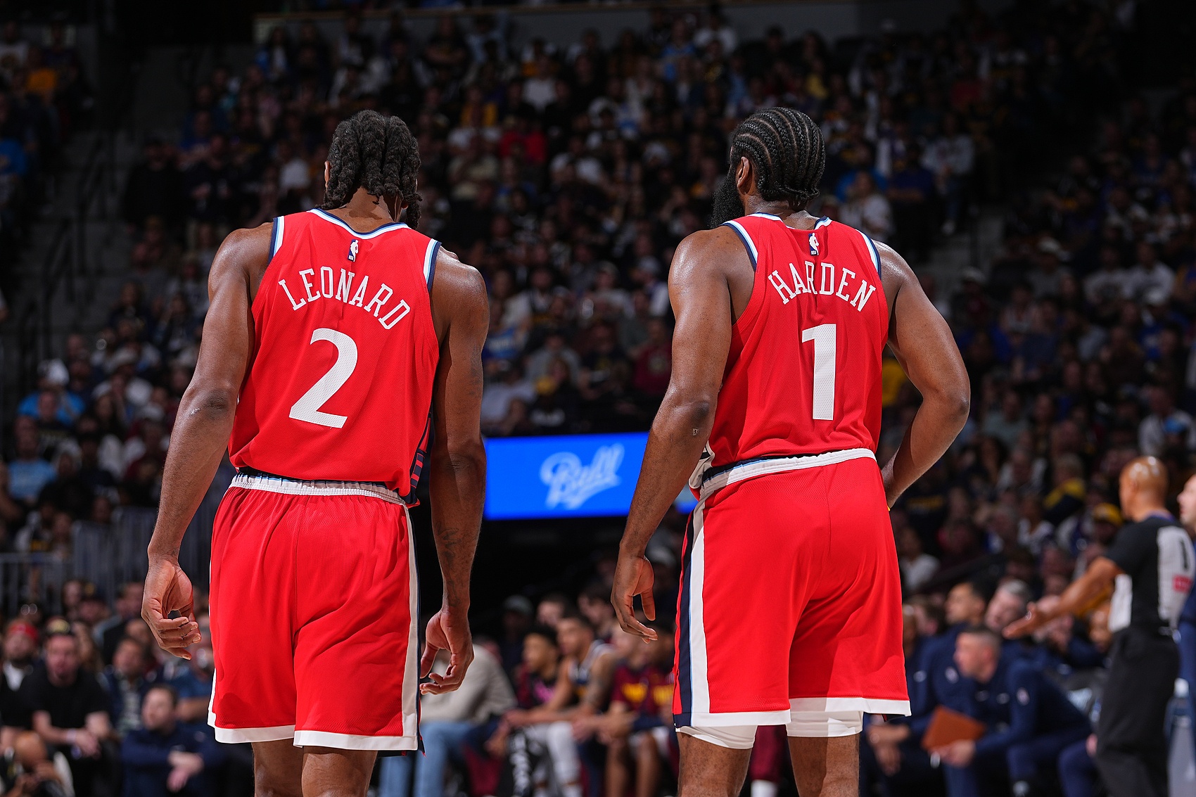 快船自圣诞节后12胜3负领跑西部 雷霆太阳开拓者11胜4负并列第2